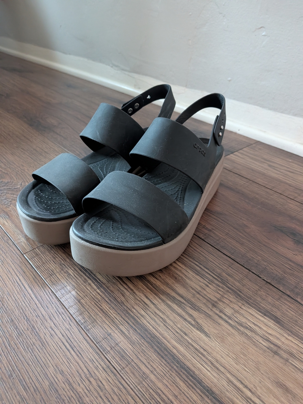 Platform Slingback Sandals in Black and Tan